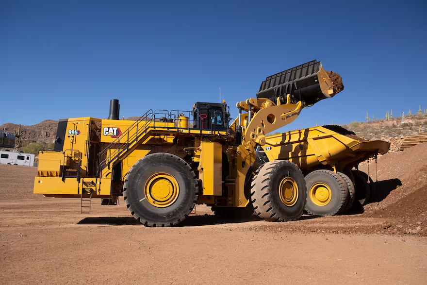 Cat’s New 995 Wheel Loader Delivers More with Less Fuel Than 994K